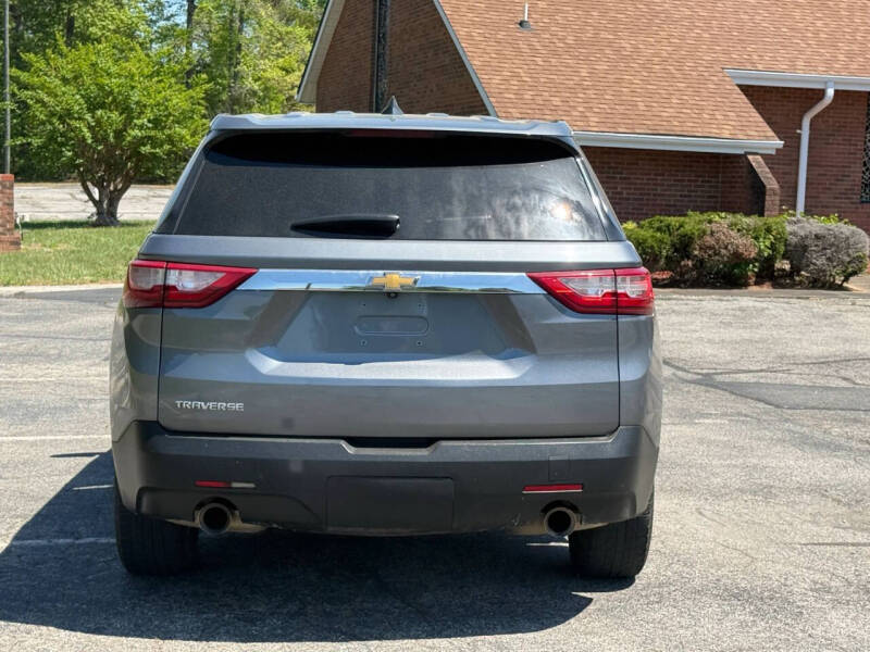 2021 Chevrolet Traverse LS