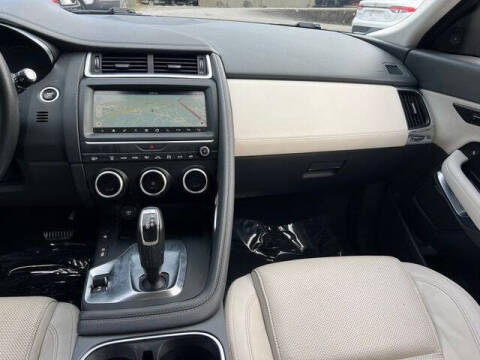 2019 Jaguar E-PACE P250 SE