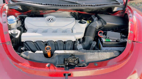 2010 Volkswagen New Beetle Base PZEV