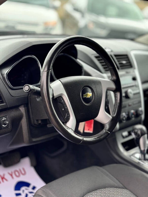 2012 Chevrolet Traverse LT