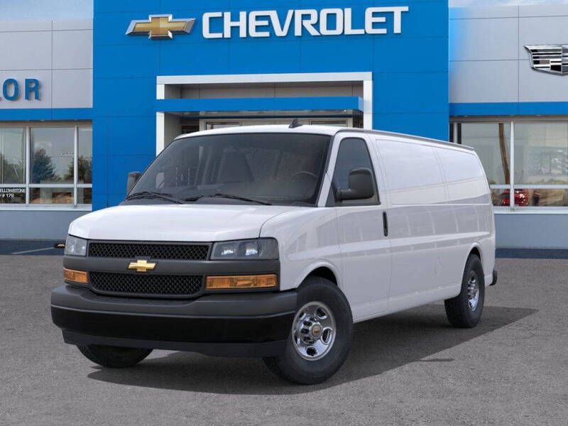 2025 Chevrolet Express 3500