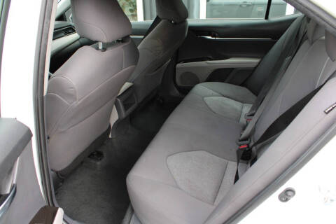 2022 Toyota Camry LE