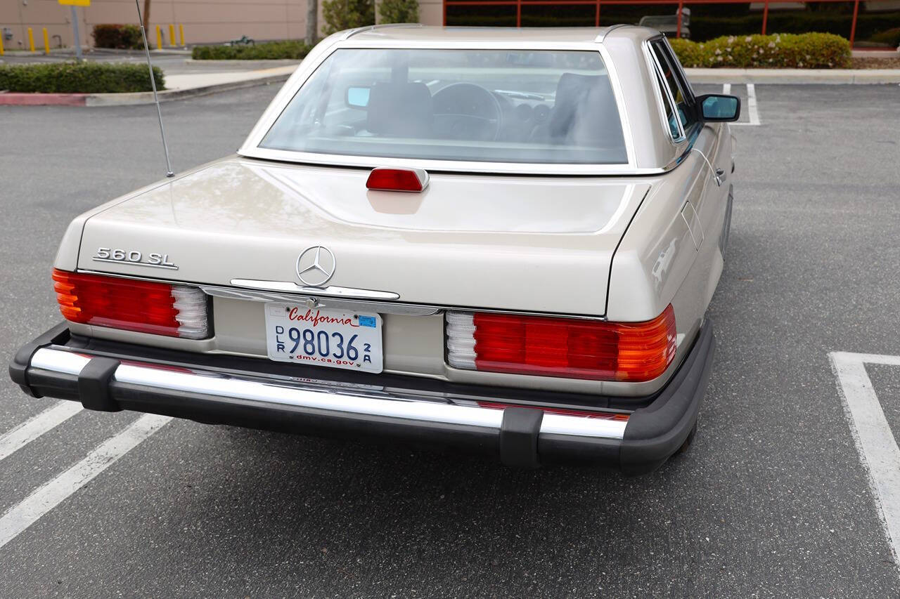 1987 Mercedes-Benz 560-Class for sale at DE AUTOS INC in San Juan Capistrano, CA