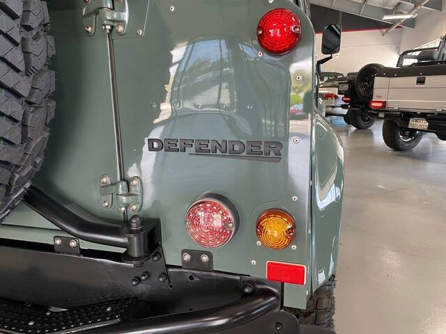 1998 Land Rover Defender 15