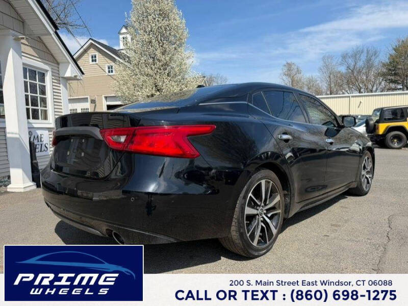 2017 Nissan Maxima