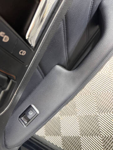 2011 Mercedes-Benz E-Class