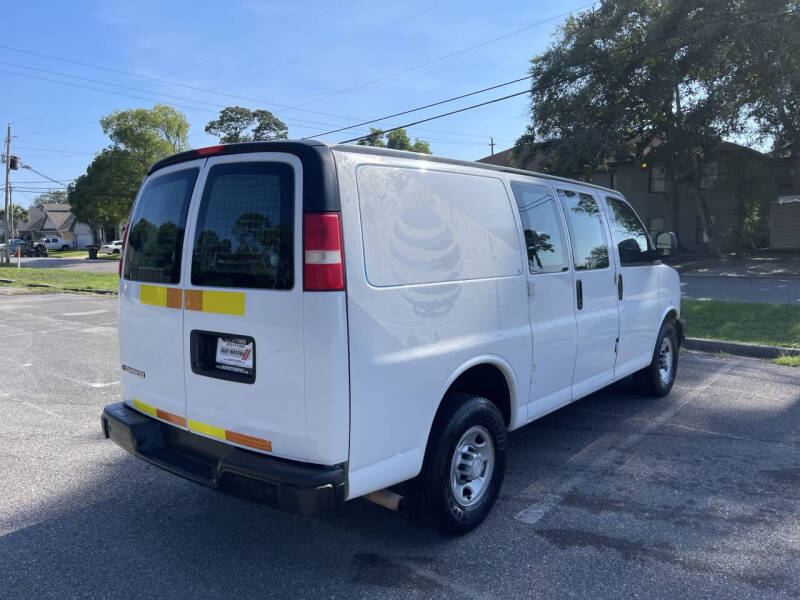 2018 Chevrolet Express 2500