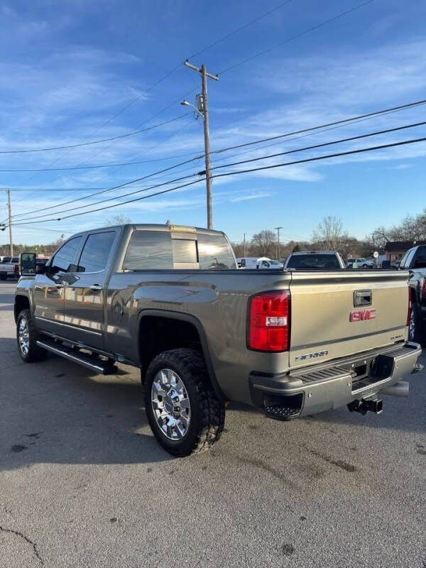 2017 GMC Sierra 2500HD Denali