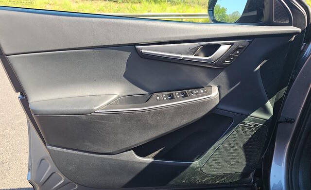 2024 Kia EV6 Wind