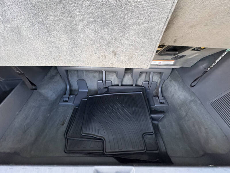 2015 Toyota Sienna L 7-Passenger