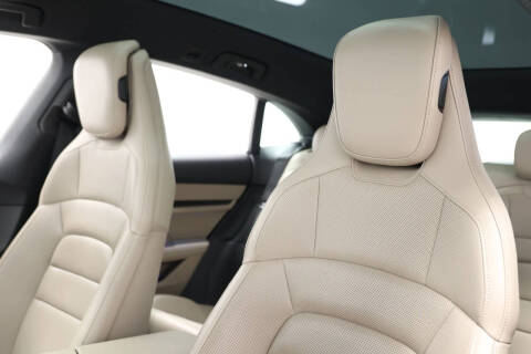 2022 Porsche Taycan 4 Cross Turismo