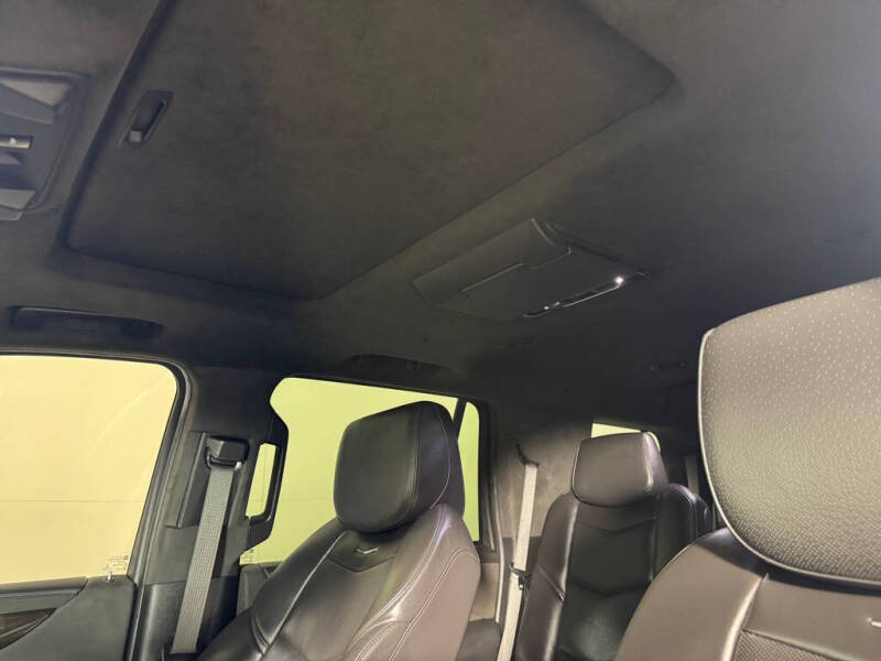 2018 Cadillac Escalade Platinum