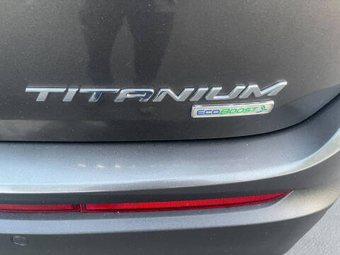 2017 Ford Edge Titanium