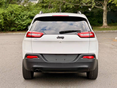 2018 Jeep Cherokee Latitude