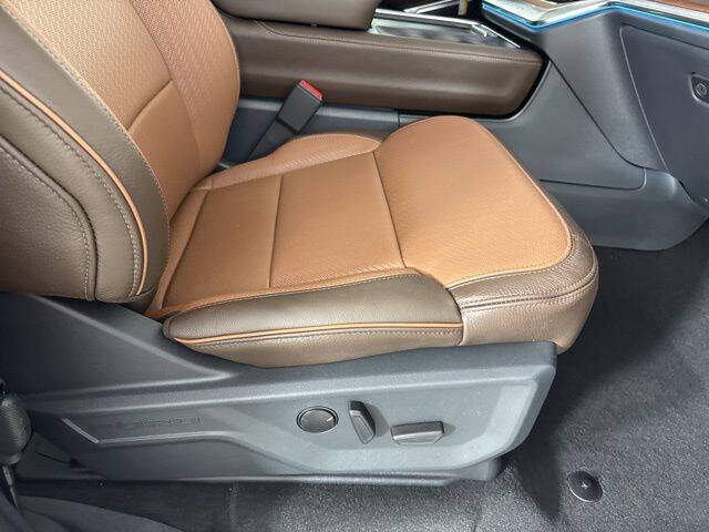 2025 Ford Expedition MAX King Ranch