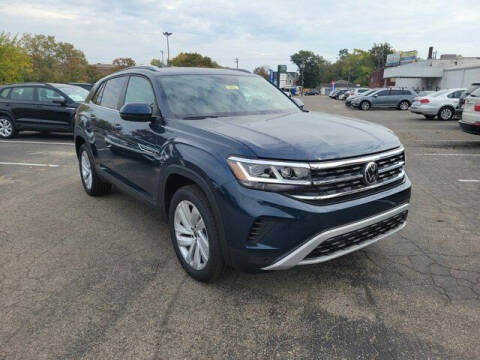 2022 Volkswagen Atlas Cross Sport SE 4Motion