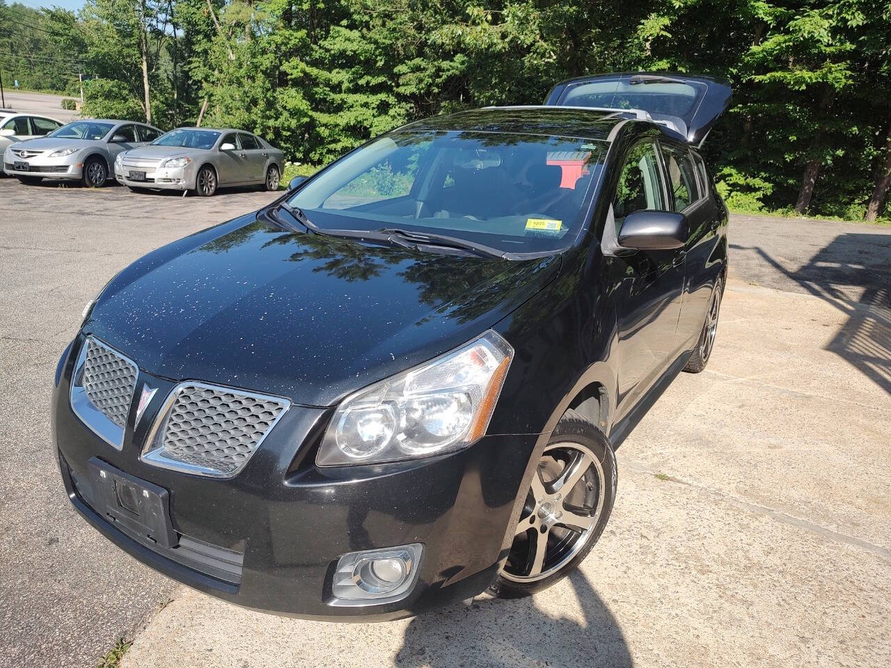 2009 Pontiac Vibe for sale at Strong Auto Services LLC in Chichester, NH