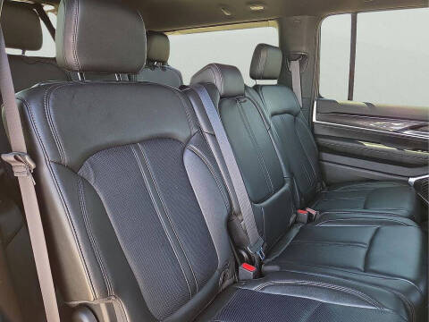 2024 Jeep Wagoneer
