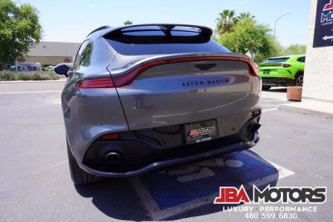 2021 Aston Martin DBX