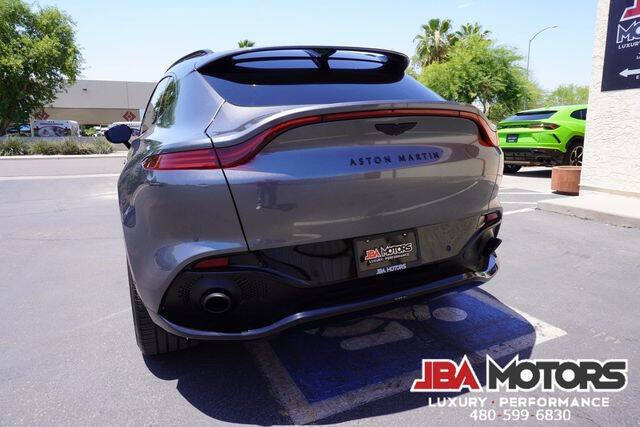 2021 Aston Martin DBX