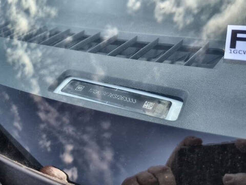 2025 Chevrolet Express 2500