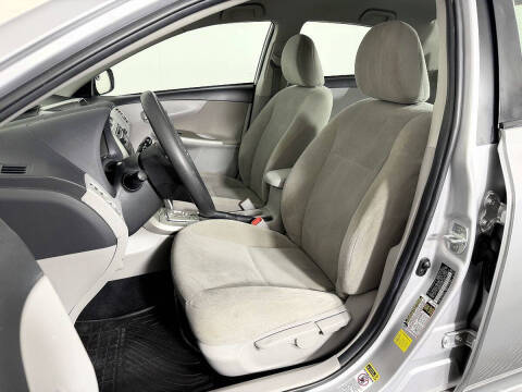 2012 Toyota Corolla LE