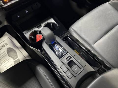 2025 Toyota Prius XLE