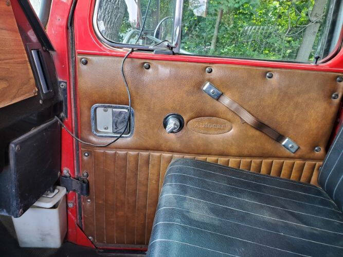 1973 Autocar Truck