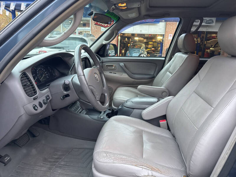 2006 Toyota Sequoia SR5