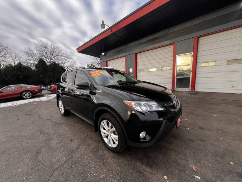 2015 Toyota RAV4 Limited photo 3