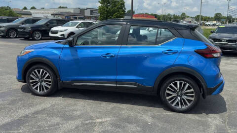 2023 Nissan Kicks SR