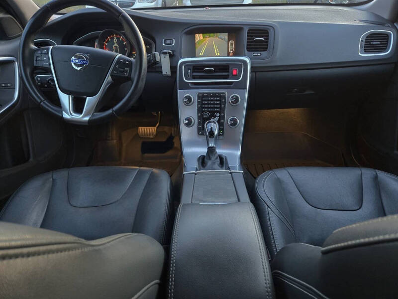 2018 Volvo S60 T5 Dynamic