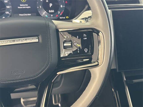 2024 Land Rover Range Rover Velar P250 Dynamic SE