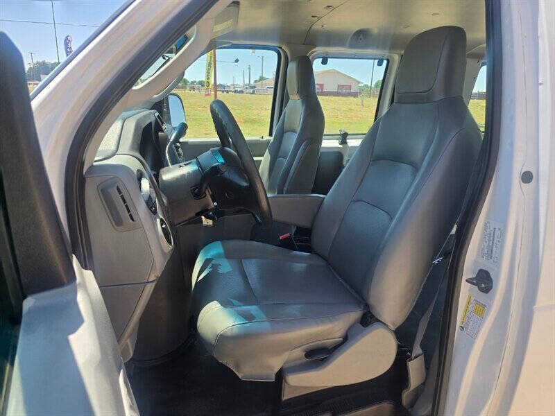 2014 Ford E-Series E-150