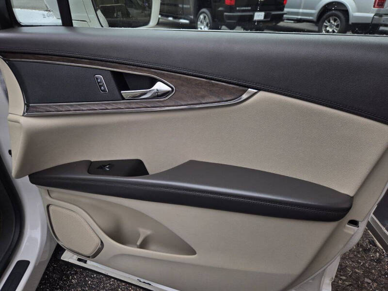 2016 Lincoln MKX Select