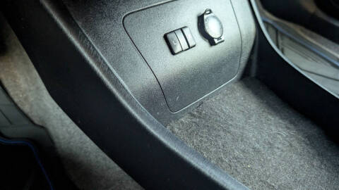 2014 Toyota Prius Three