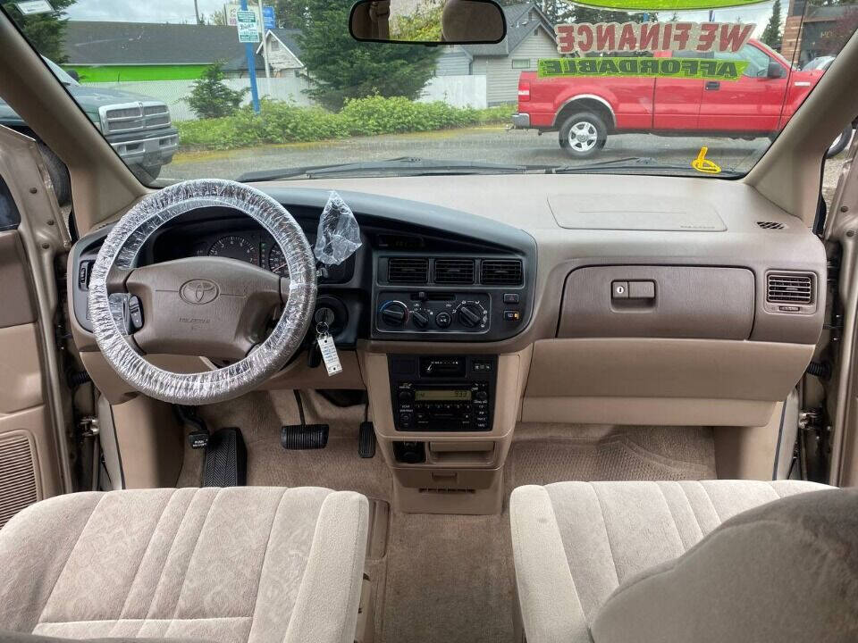 2000 Toyota Sienna for sale at OXY AUTO in Marysville, WA