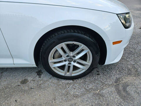 2017 Audi A4 2.0T quattro Premium