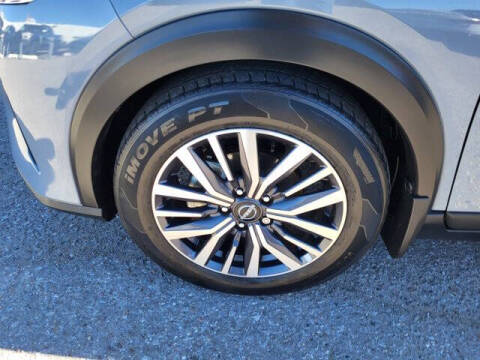 2022 Nissan Kicks SV