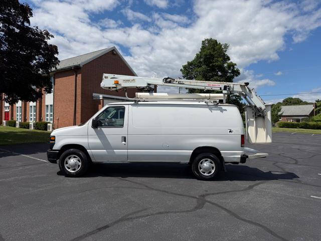 2013 Ford E-Series E-350 SD