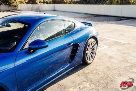 2017 Porsche 718 Cayman S