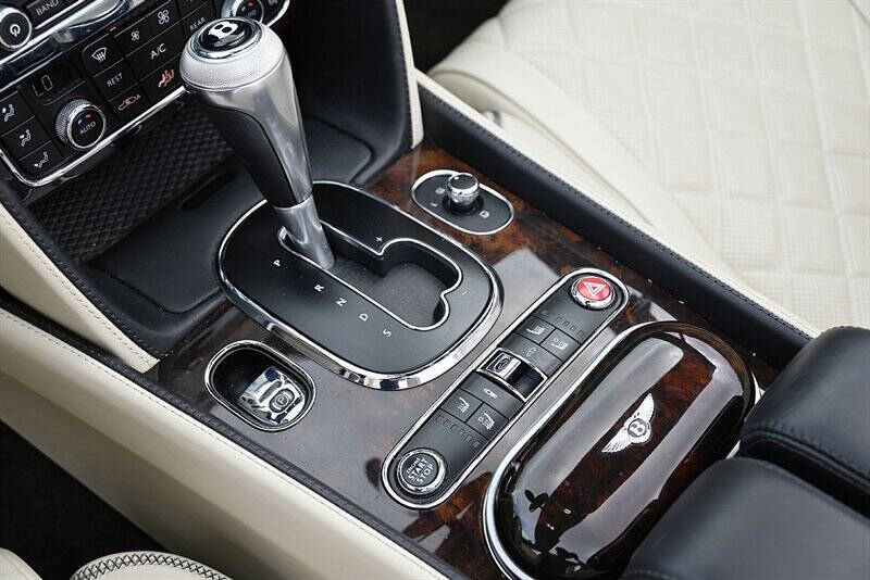 2017 Bentley Continental 42