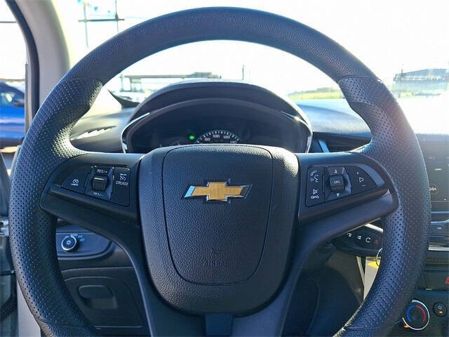 2022 Chevrolet Trax LS