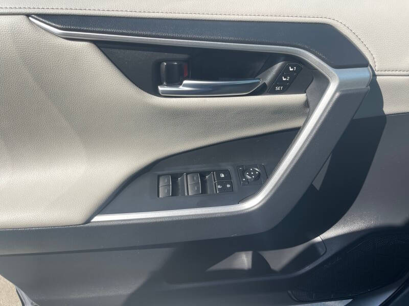 2023 Toyota RAV4 Limited