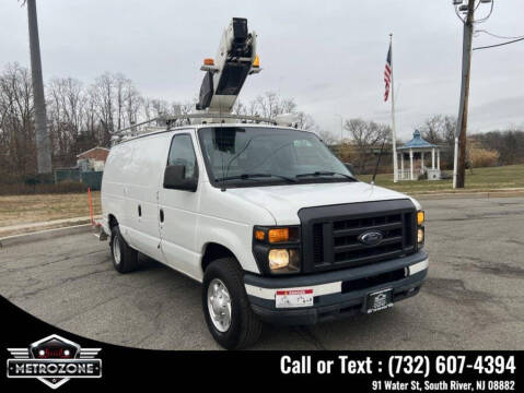 2011 Ford E-Series E-350 SD