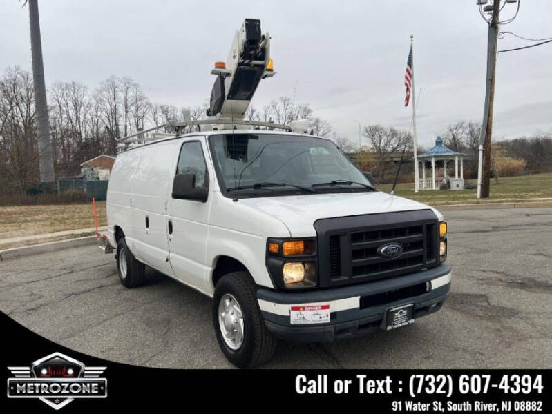 2011 Ford E-Series E-350 SD