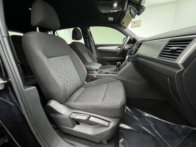 2020 Volkswagen Atlas Cross Sport S