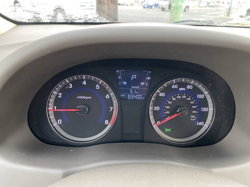 2013 Hyundai Accent GLS