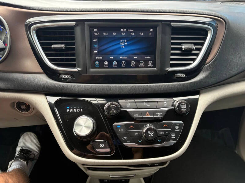 2018 Chrysler Pacifica Touring Plus