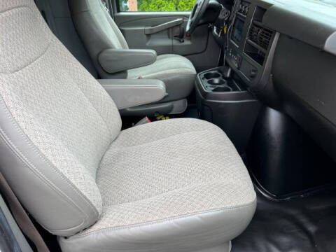 2019 GMC Savana 2500